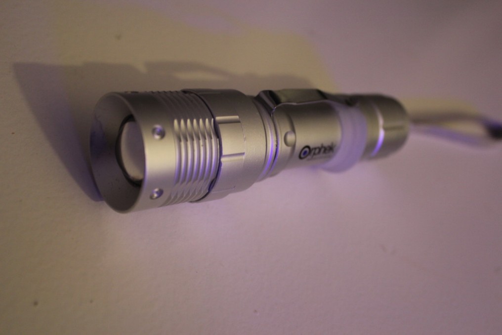 azurelite-led-flashlight-review-by-recifalnews-fr