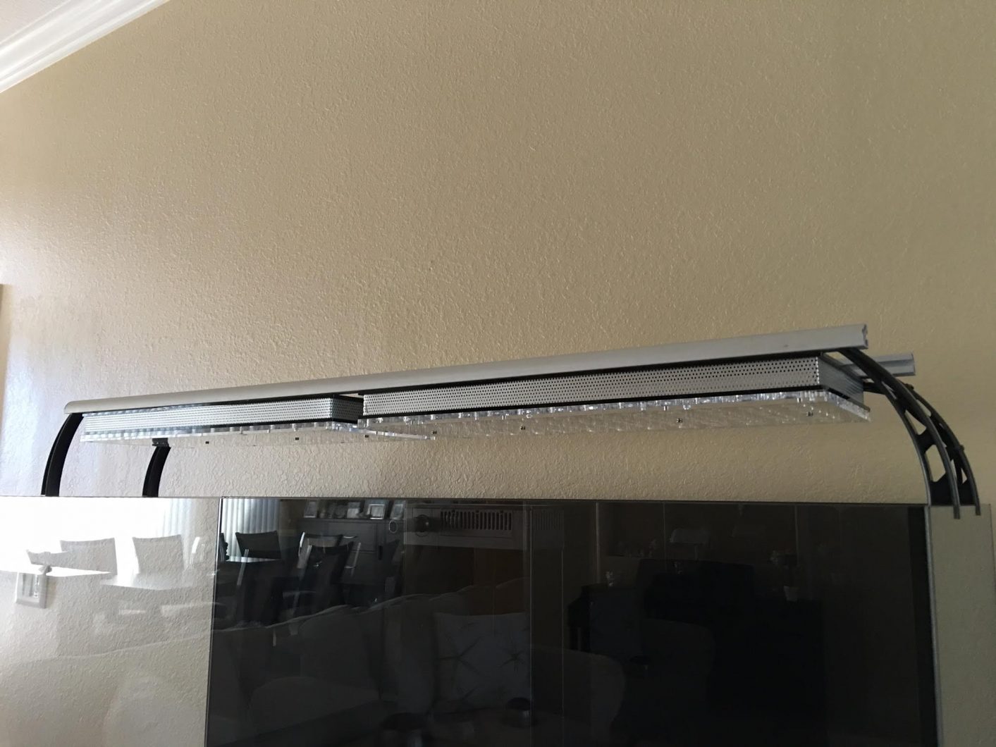 aquarium led mounting system