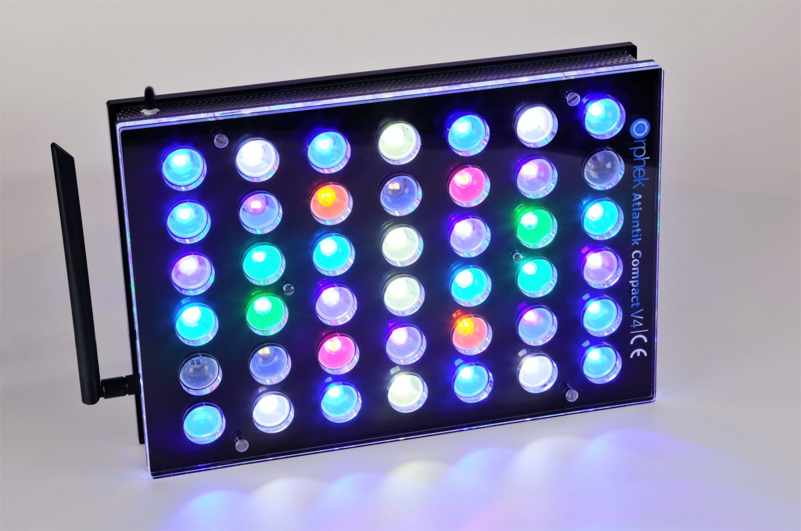 Lampada per Acquario con Bolle RGB LED Illuminazione Subacquea Attacco a  Ventosa