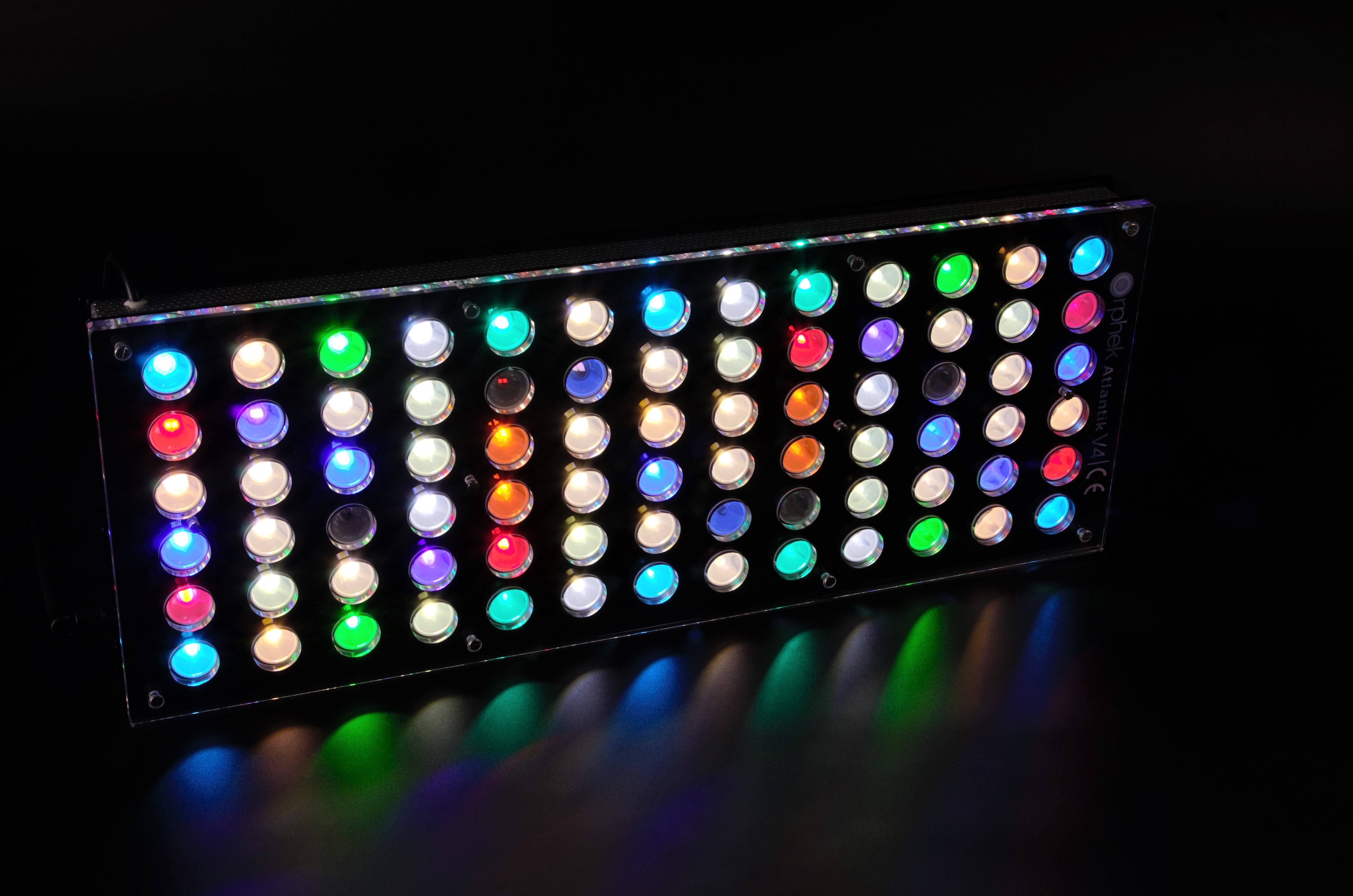  MingDak Luz LED para plantas de acuario, lámpara para pecera,  iluminación de espectro completo para acuario de agua dulce, luces LED  combinadas de color blanco, azul y rojo. : Productos para