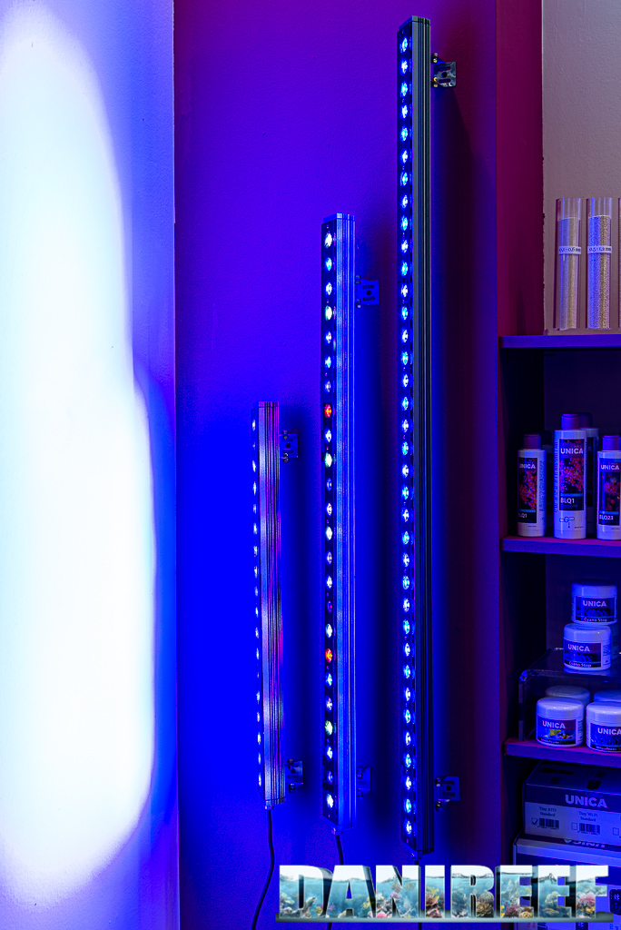 Thanh LED Orphek OR3 được trưng bày tại gian hàng AGP ở Interzoo 2022